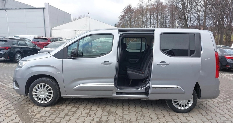 Toyota Proace City Verso cena 133900 przebieg: 25349, rok produkcji 2022 z Szczytna małe 407